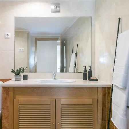 Premium Flat In Upscale Area, Balcony, Parking Apartamento *