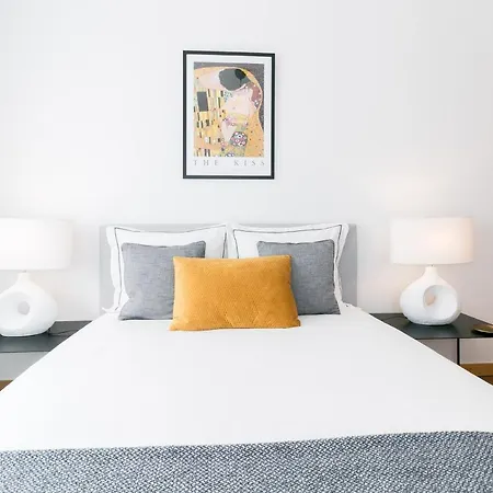 Premium Flat In Upscale Area, Balcony, Parking Apartamento *