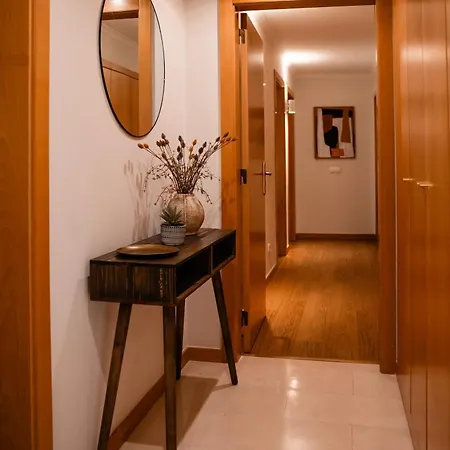 Premium Flat In Upscale Area, Balcony, Parking Apartment Lisbon