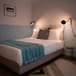 Premium Flat In Upscale Area, Balcony, Parking * Lizbona