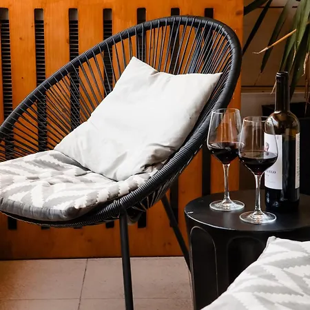 Premium Flat In Upscale Area, Balcony, Parking * Lizbona